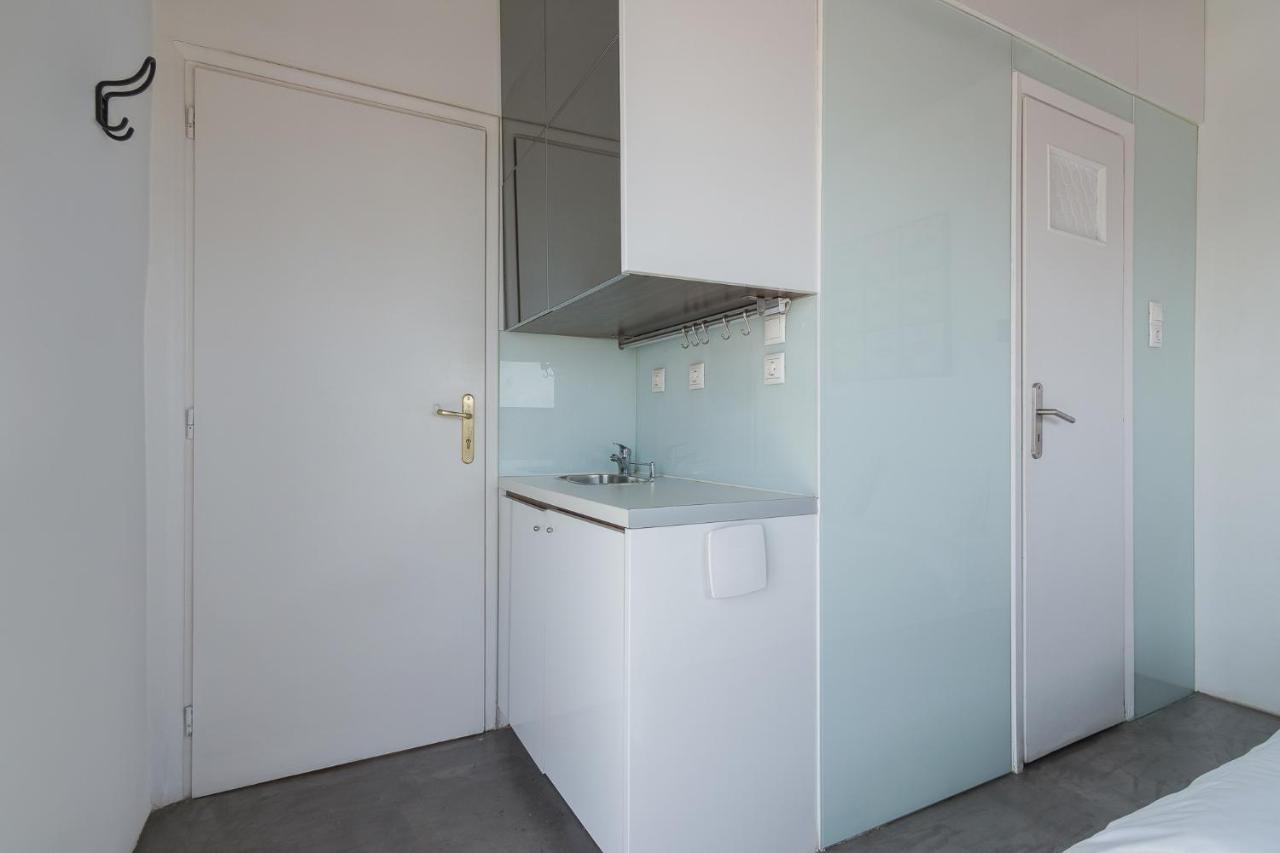 Apartment With Terrace In פיראוס מראה חיצוני תמונה